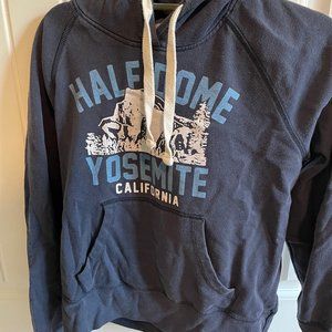 AE tailgate halfdome yosemite hoodie!
